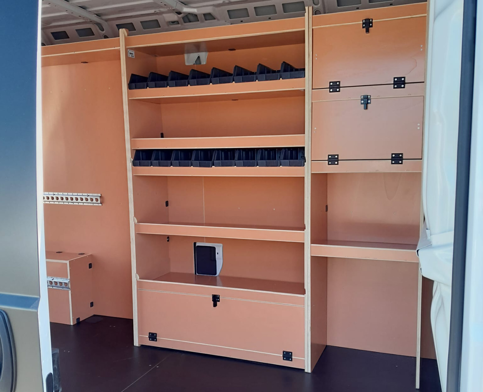 Présentation aménagement IVECO E-SUPER JOLLY